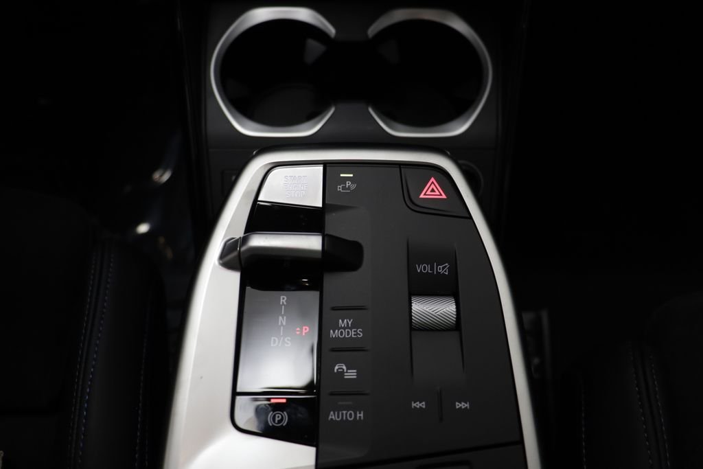 New 2026 Alpine White BMW xDrive28i image 12