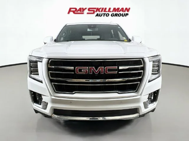 Used 2024 White GMC SLT image 2