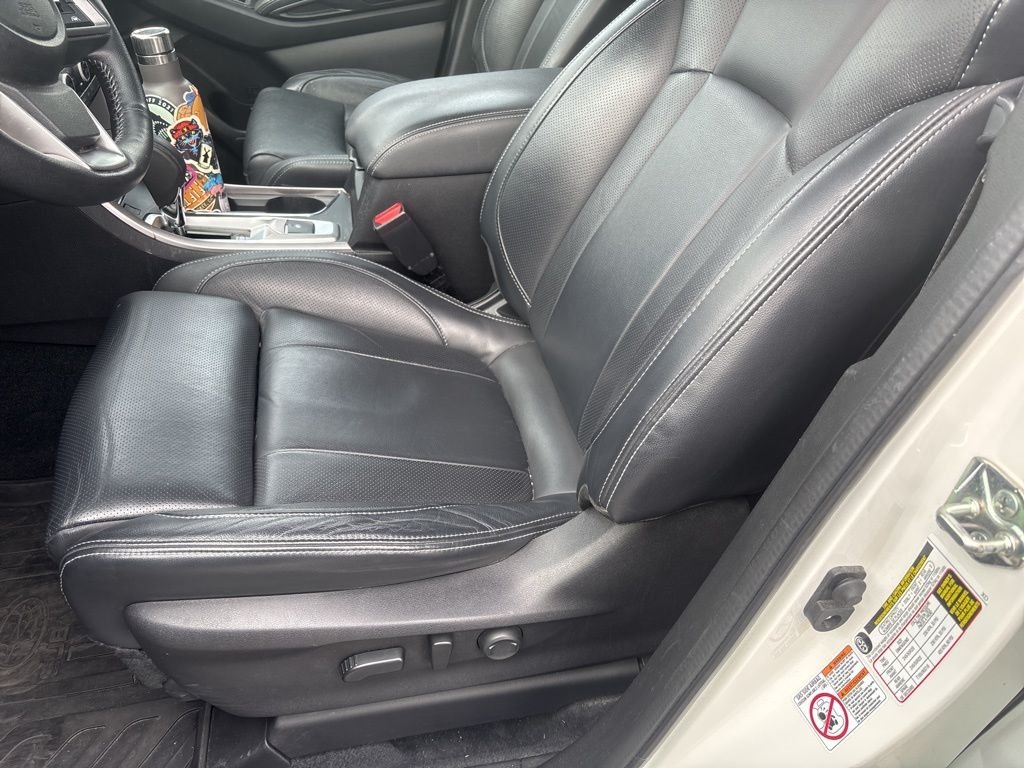 Used 2020 White Subaru Limited image 7