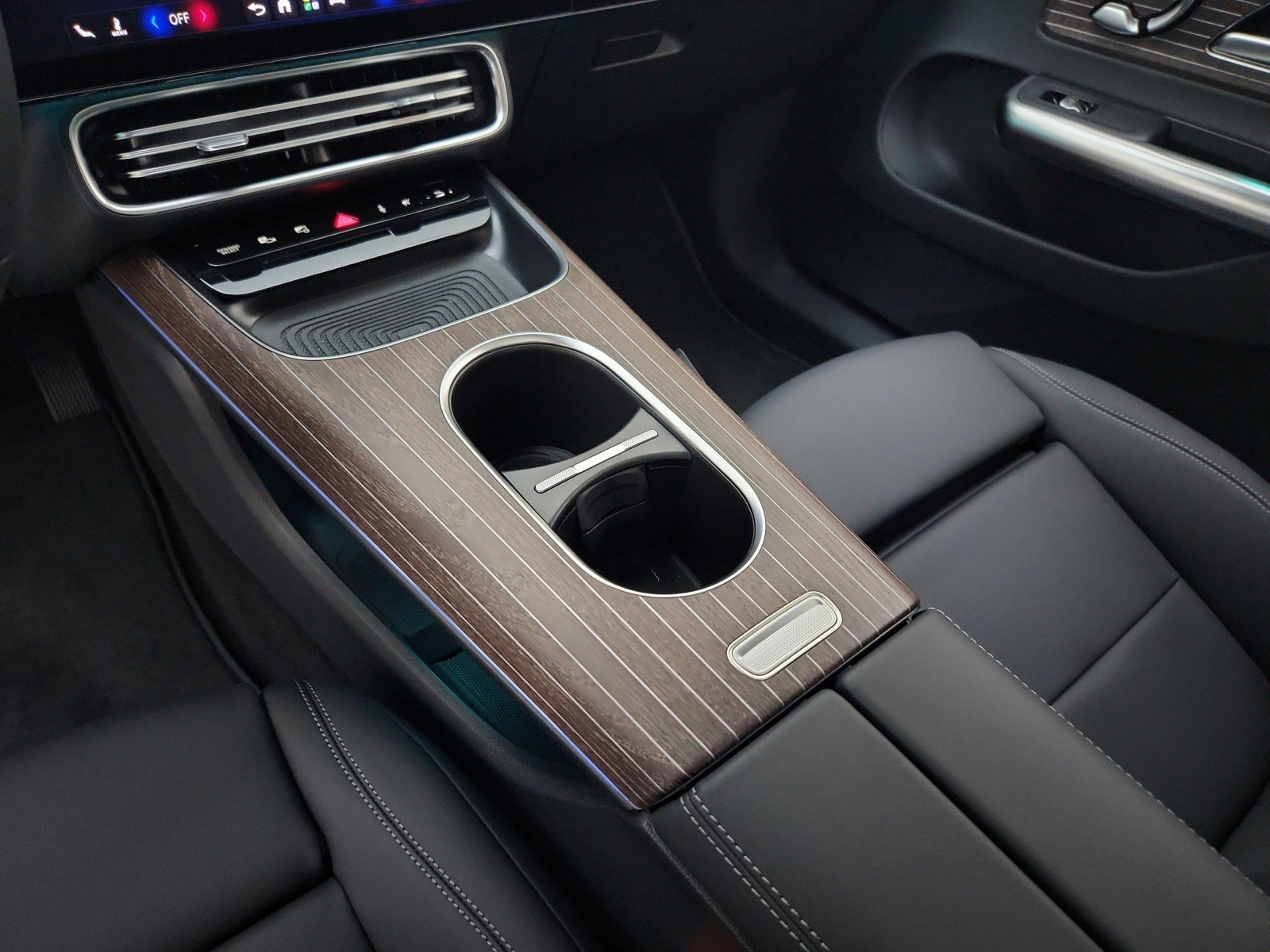 New 2027 Night Black Mercedes-Benz CLA 250+ Electric RWD image 19