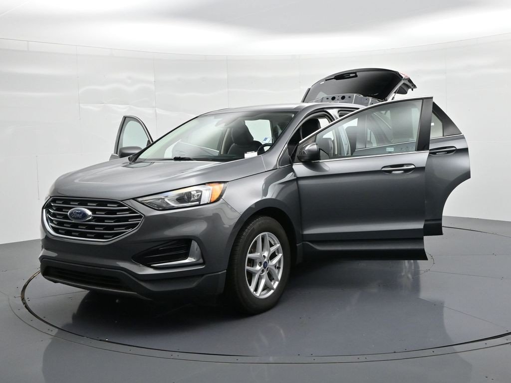 Used 2022 Gray Metallic Ford SEL image 25