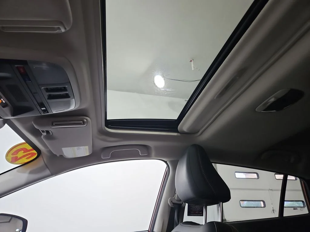 Used 2025 Beige Subaru Limited image 22