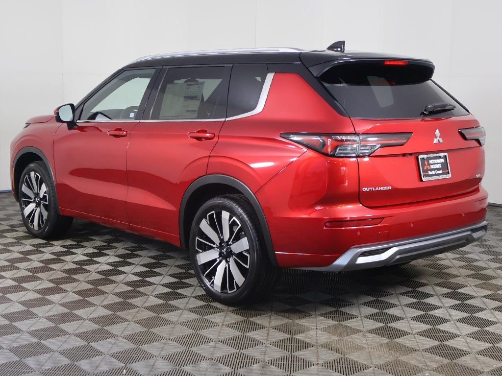 New 2025 Red Mitsubishi SEL image 15