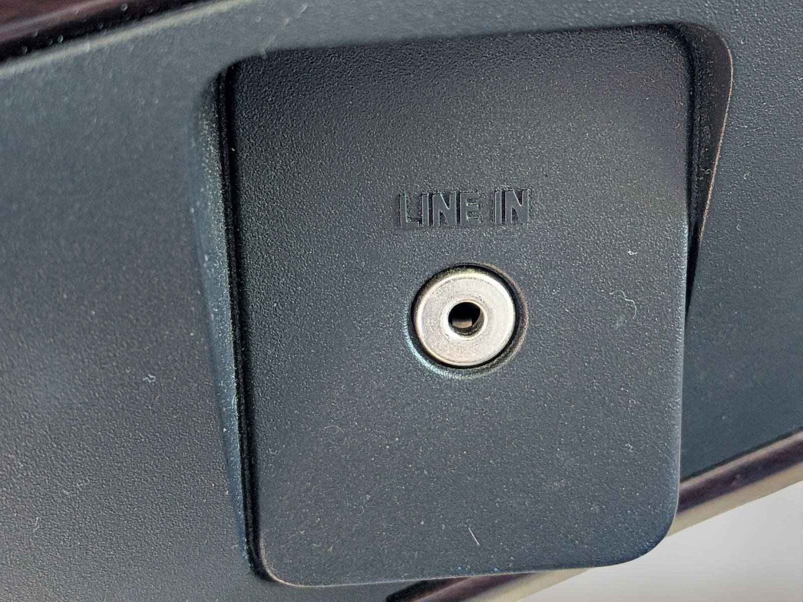 Used 2008 Red Clearcoat Ford Lariat image 16