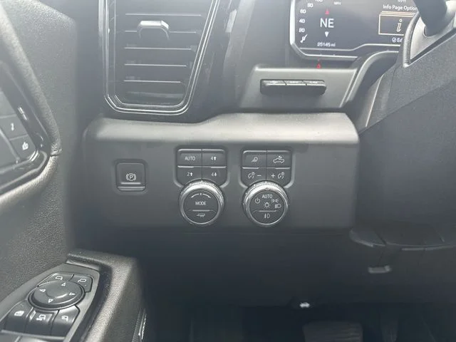 Used 2024 White GMC AT4 image 20