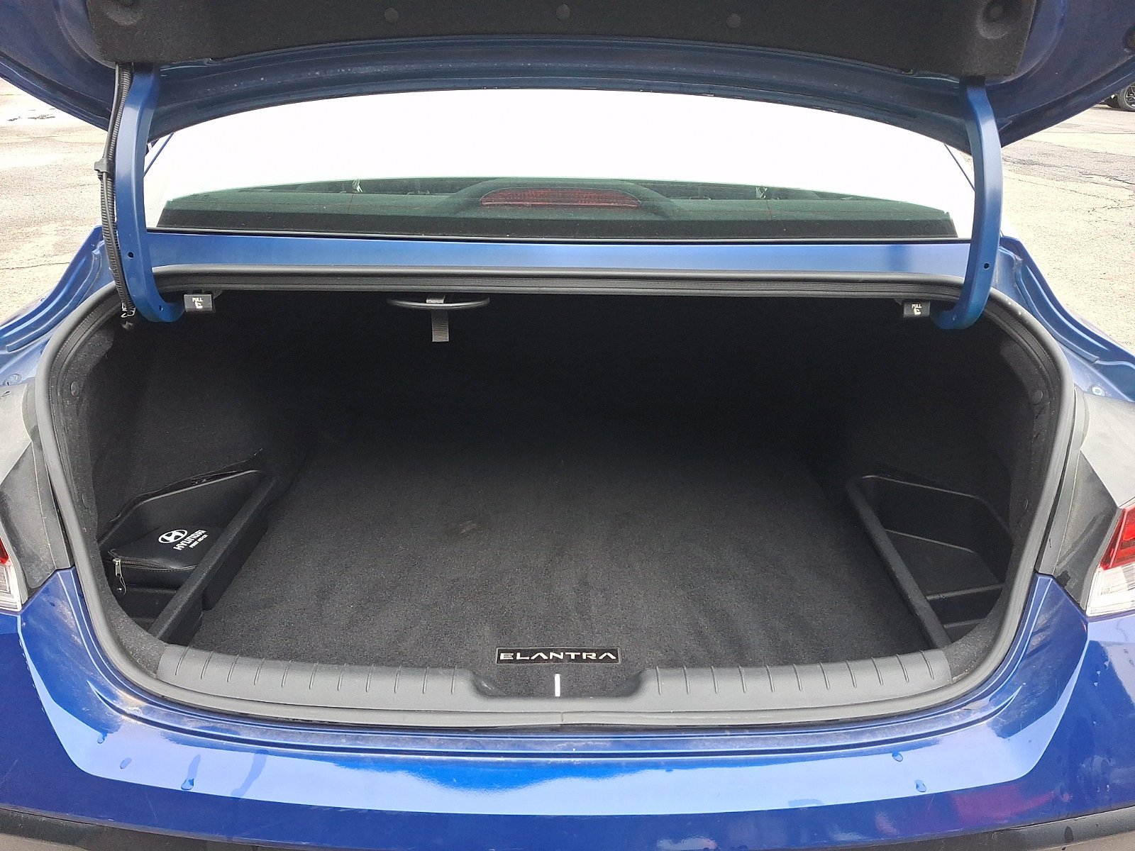 2024 Hyundai Elantra SEL - Photo 30