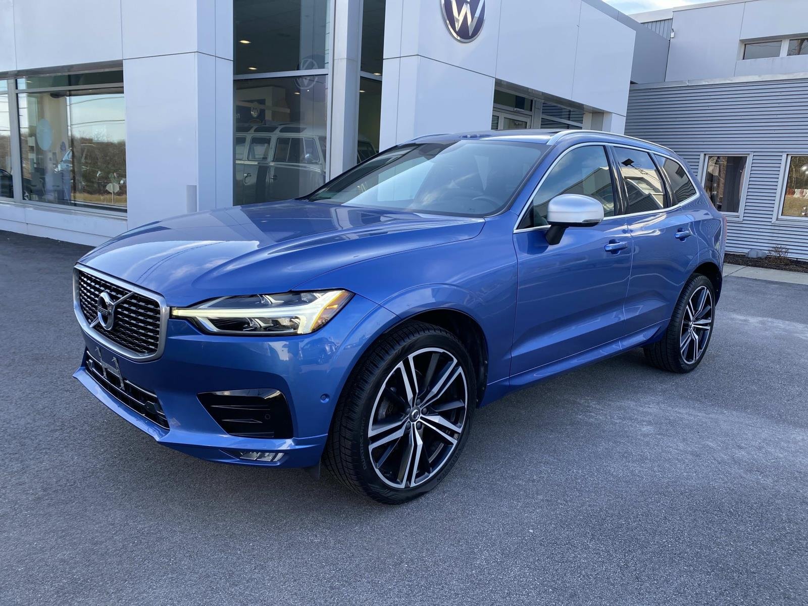 2019 Volvo XC60 R-Design