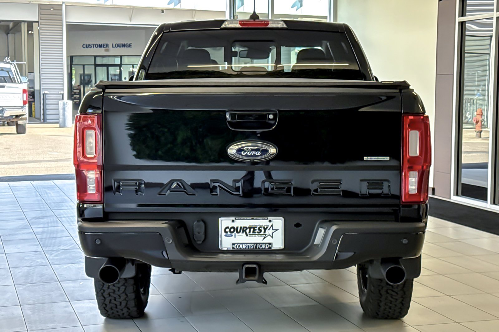 Used 2020 Shadow Black Ford LARIAT image 5