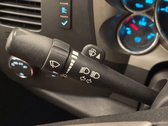 Used 2011 Red GMC SLE image 30