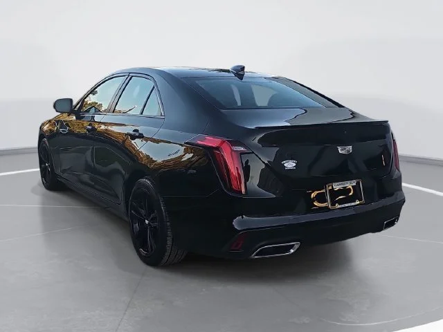 Used 2022 Black Cadillac Luxury image 5