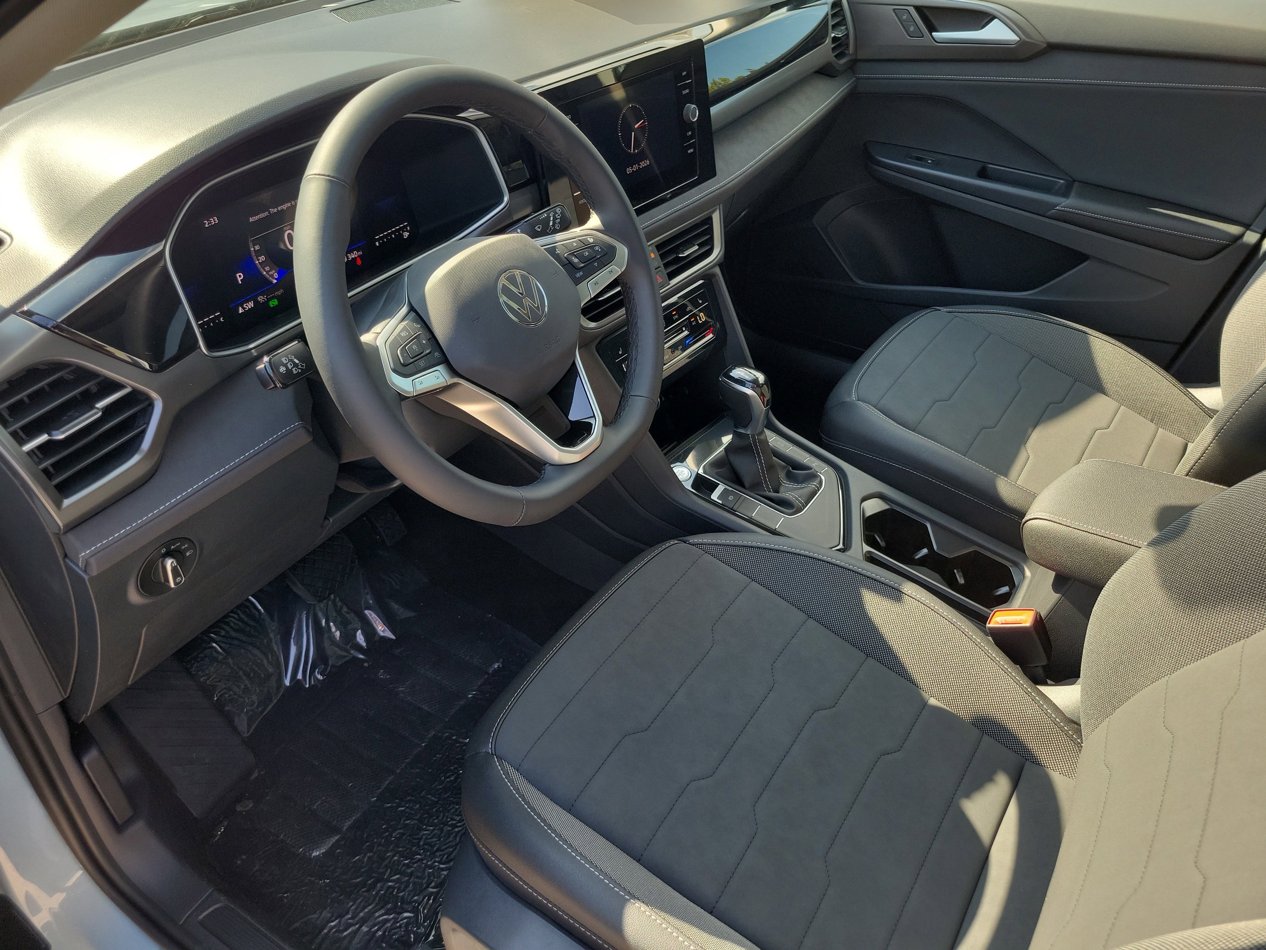 New 2026 Gray Volkswagen 1.5T SE Black image 7