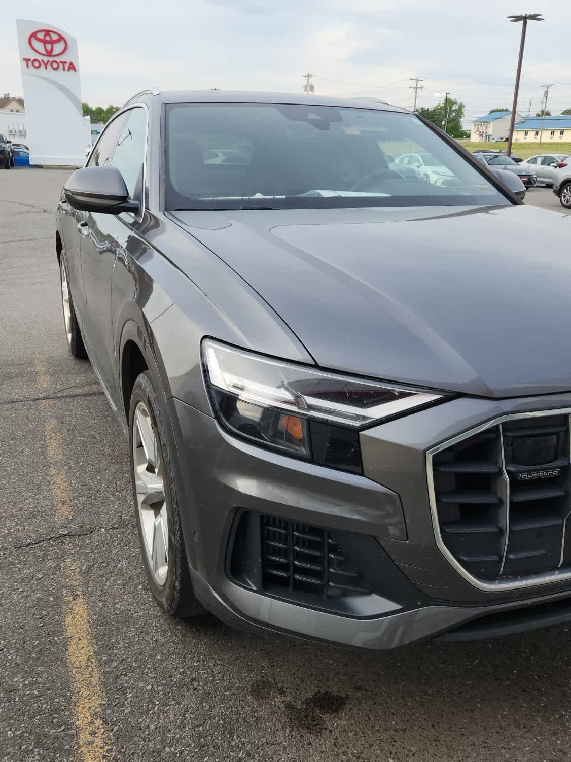 Used 2019 Silver Audi Premium Plus image 4