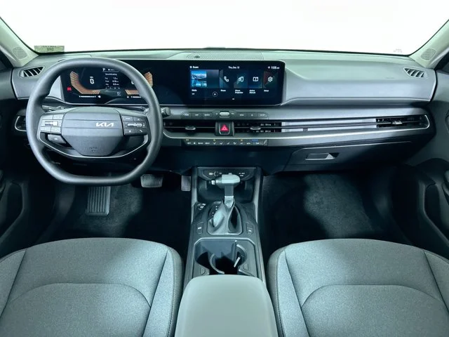 New 2026 SNOW WHITE PEARL Kia LXS image 19