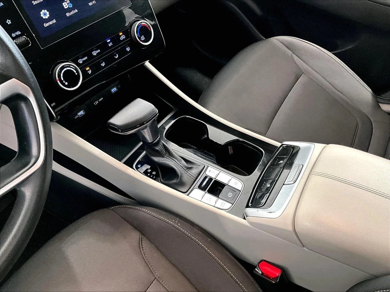 Used 2022 Shimmering Silver Hyundai SEL image 15