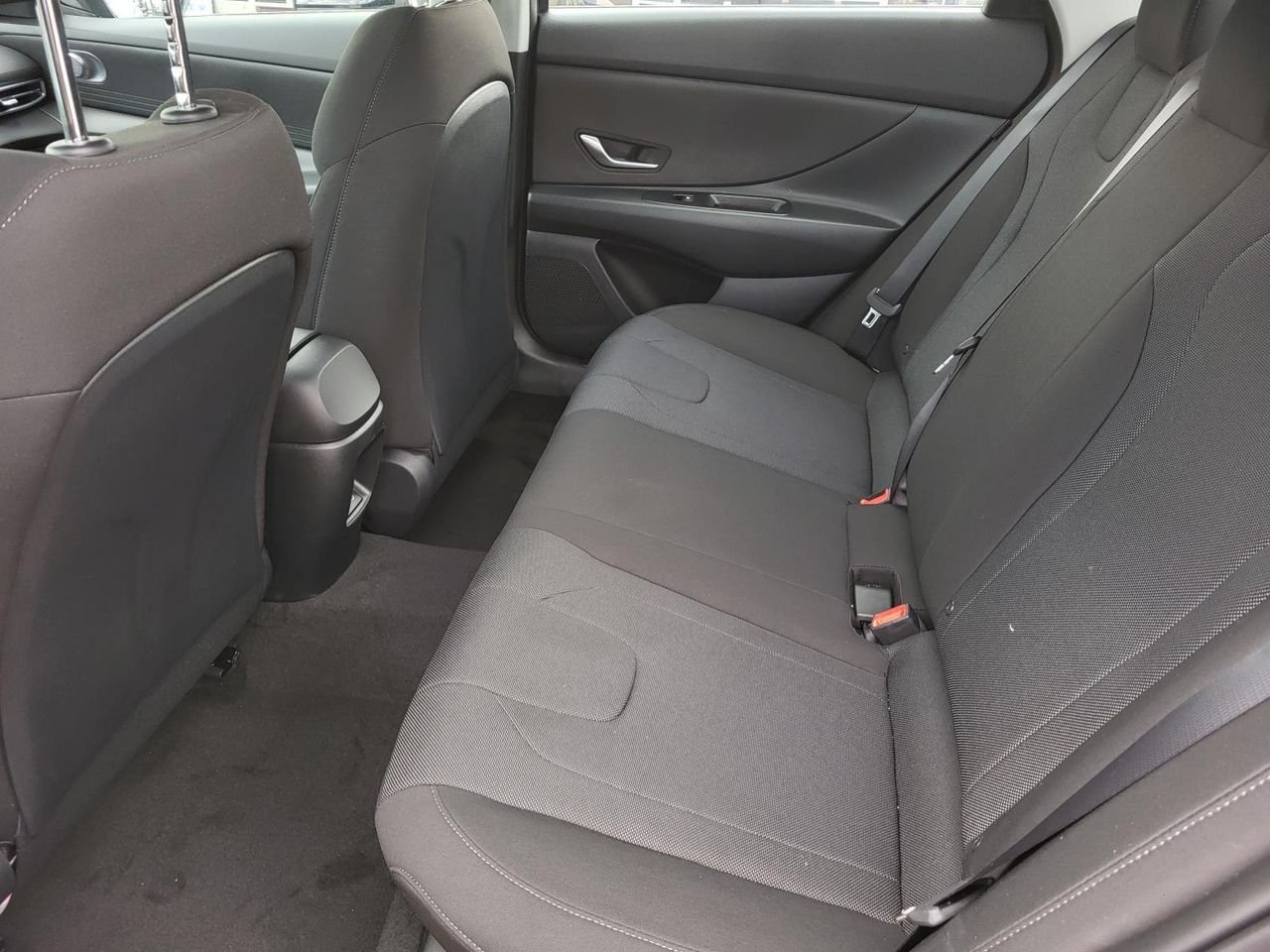 New 2026 Ecotronic Gray Hyundai SE image 9