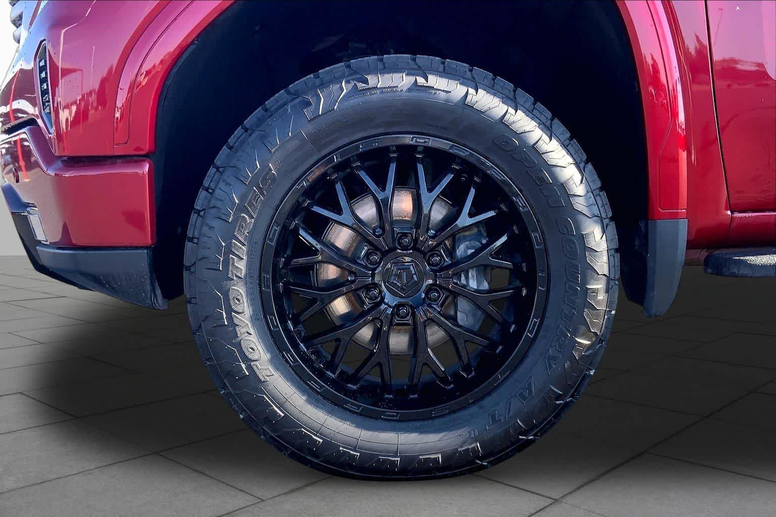 Used 2022 Cayenne Red Tintcoat GMC AT4X image 11