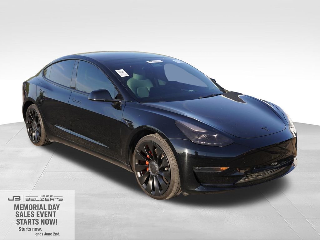 2023 Tesla Model 3 Performance's photo