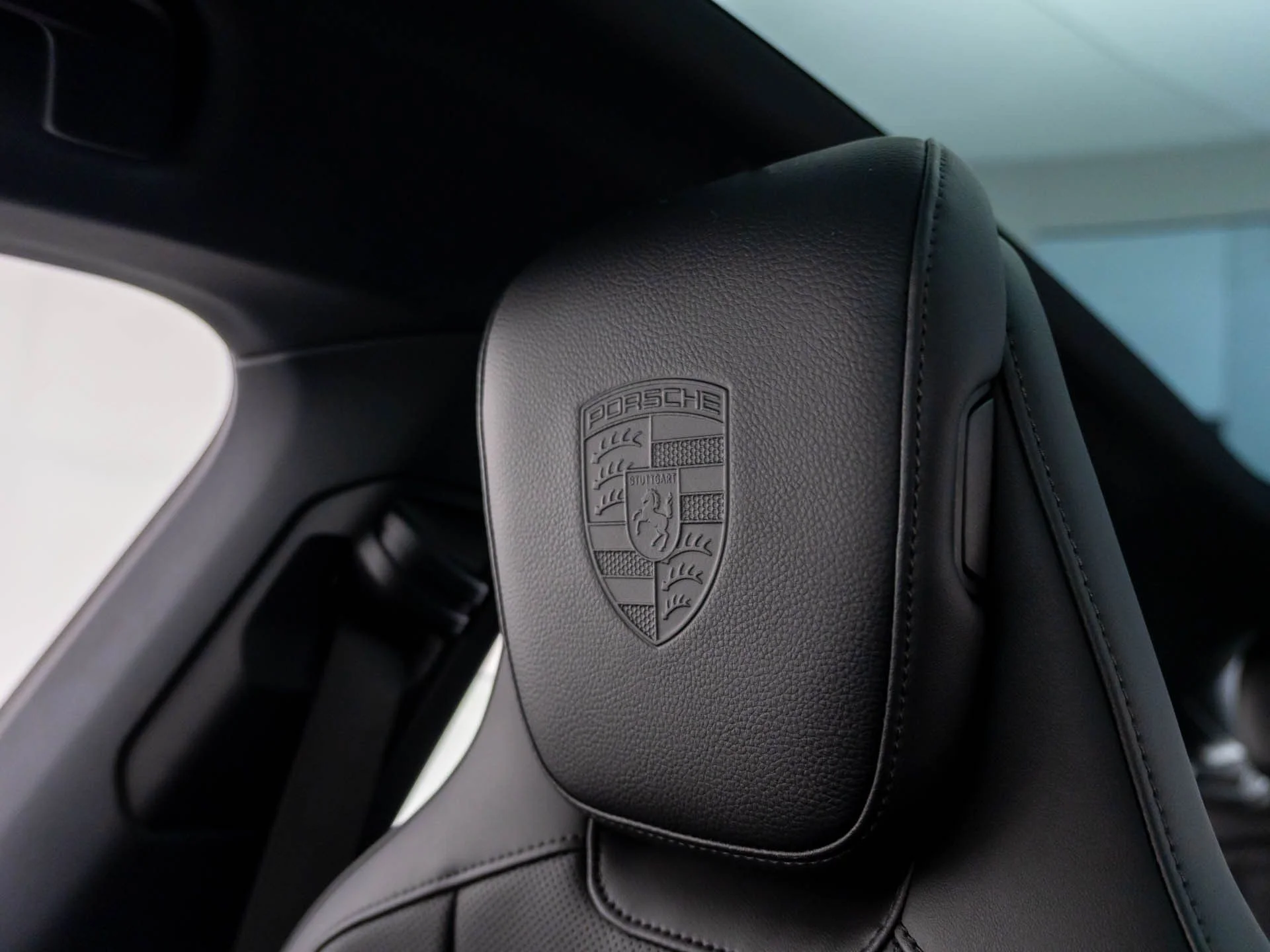 New 2026 Black Porsche 4 image 30