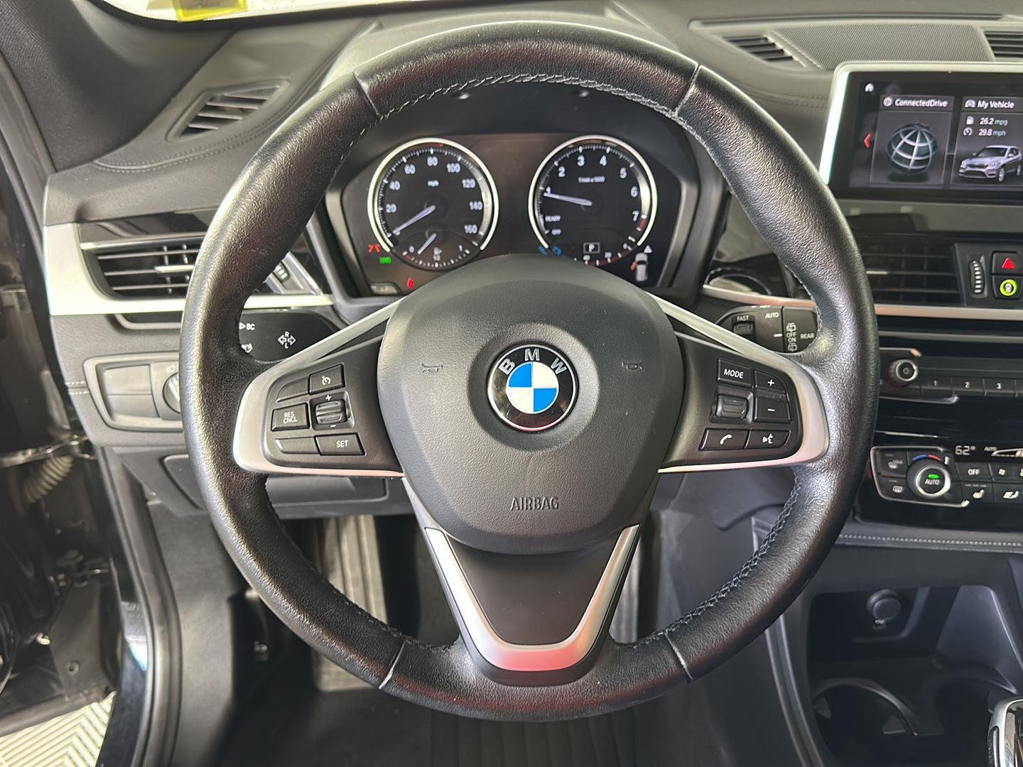 Used 2021 Jet Black BMW xDrive28i image 11