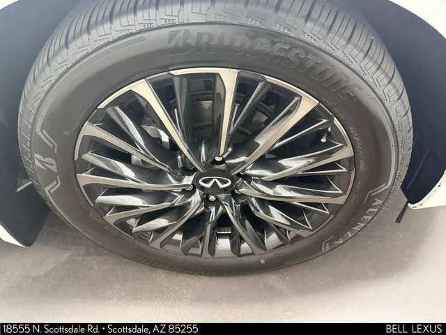 Used 2026 Black INFINITI AUTOGRAPH image 10