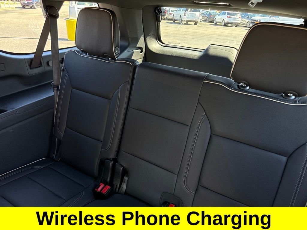 Used 2025 Black Chevrolet Premier image 24