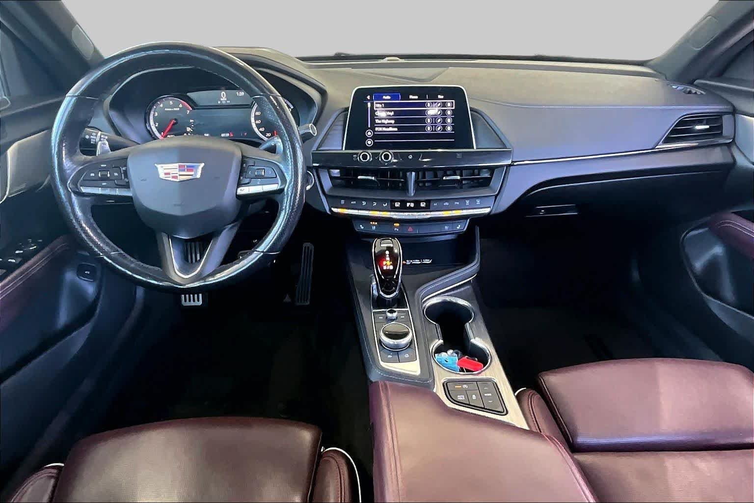 Used 2020 Summit White Cadillac V-Series image 31