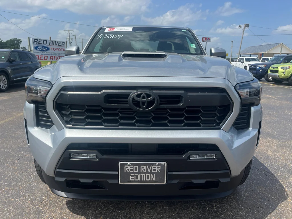 Used 2024 Toyota Tacoma TRD Sport with VIN 3TMKB5FN6RM001389 for sale in Little Rock
