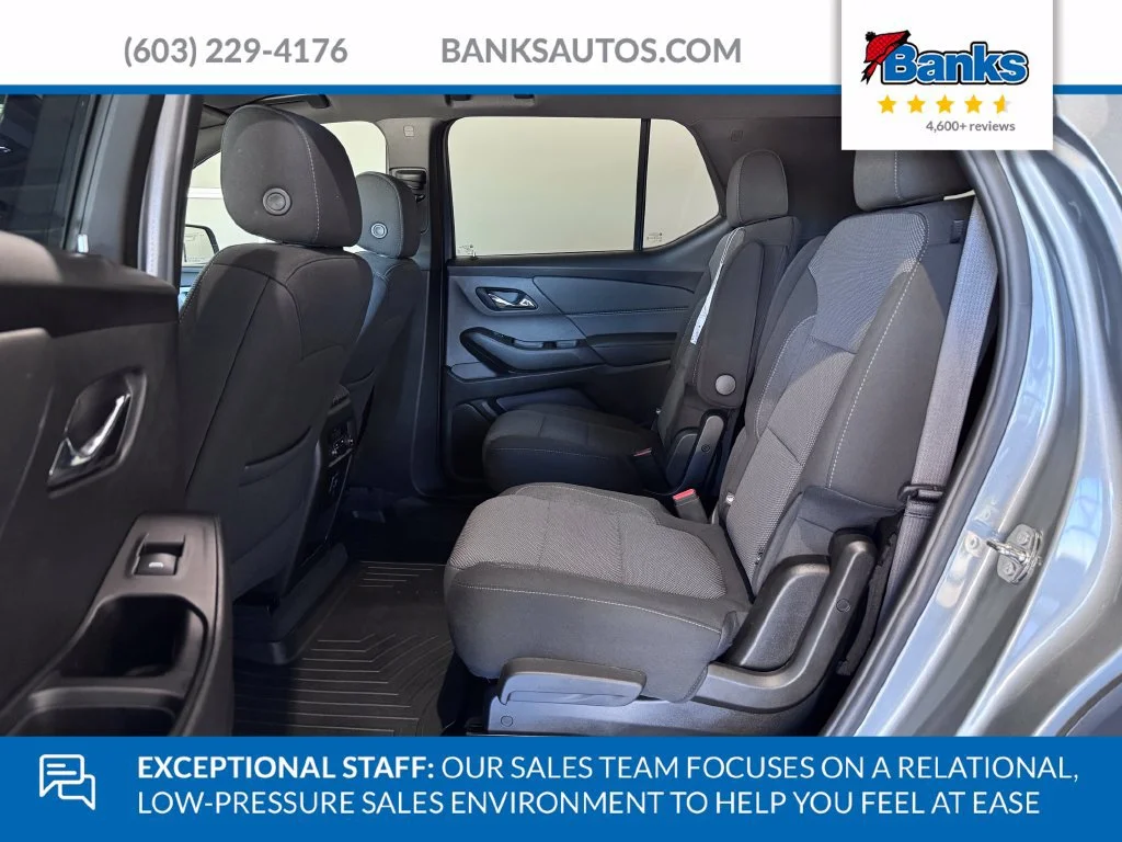 2023 Chevrolet Traverse 1LT - Photo 10