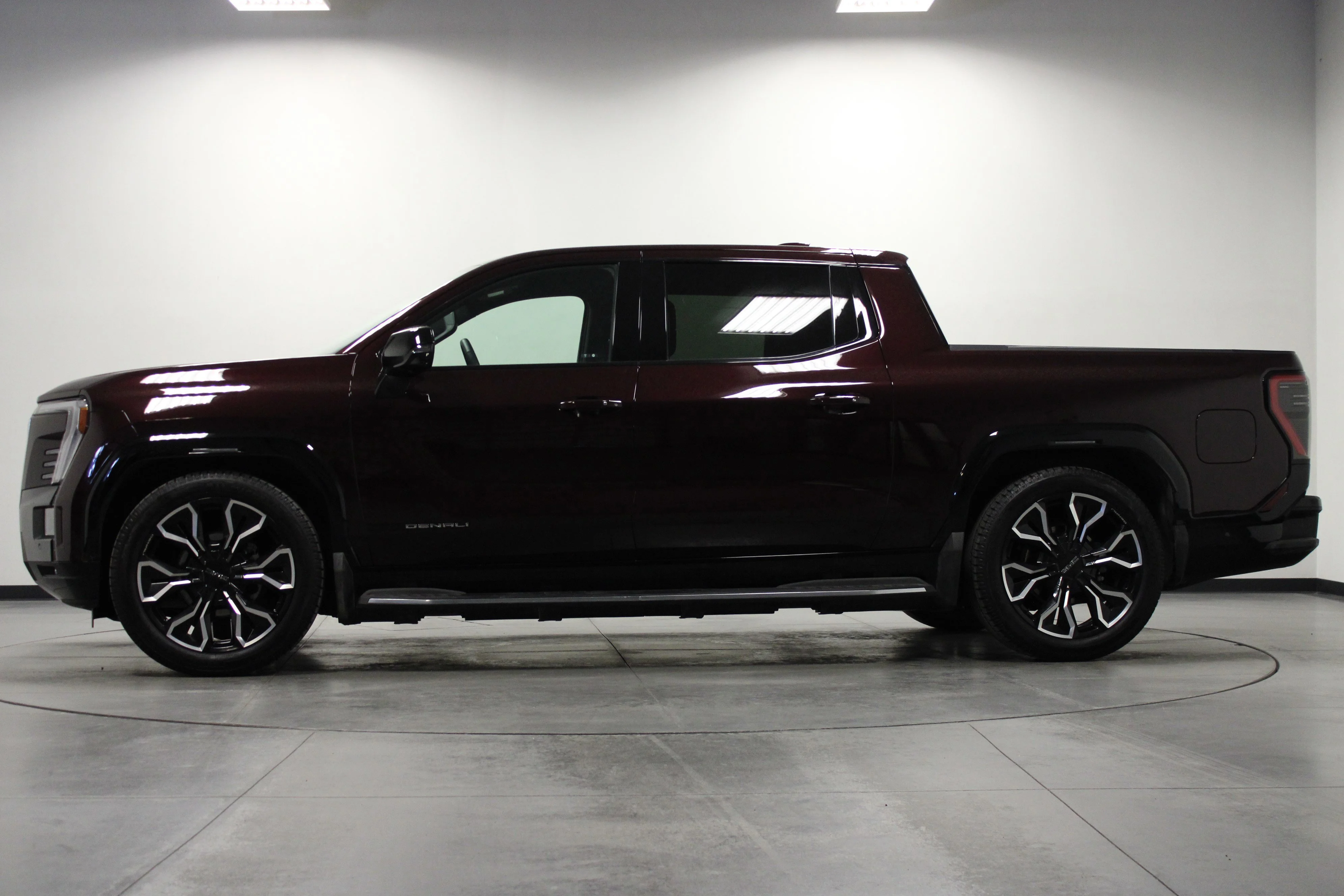 Used 2025 Dark Ember Tintcoat GMC Extended Range Denali image 7