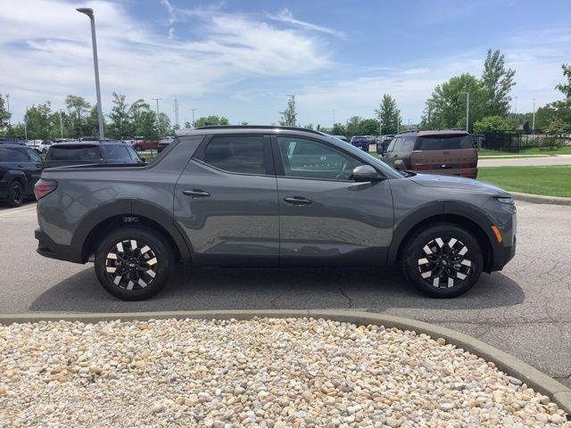 New 2026 Gray Hyundai SEL image 4