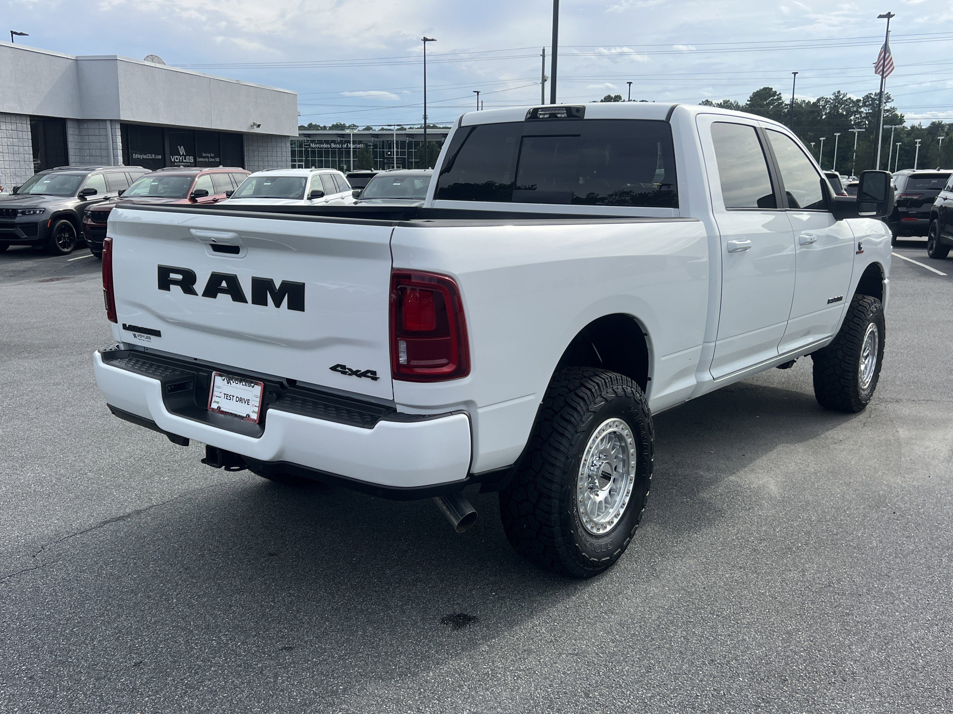 New 2026 Bright White Clearcoat Ram Laramie image 8