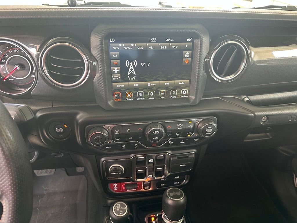 Used 2022 White Jeep Unlimited Rubicon 392 image 23