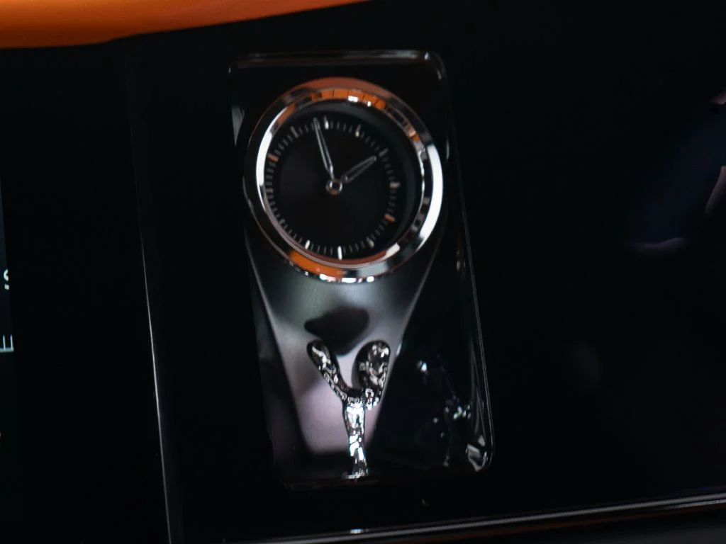 New 2026 English White Rolls-Royce  image 44
