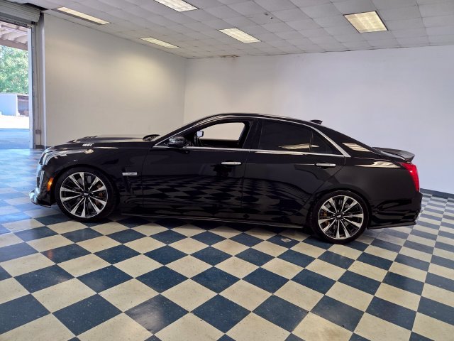 Used 2018 Black Cadillac 2SV image 4