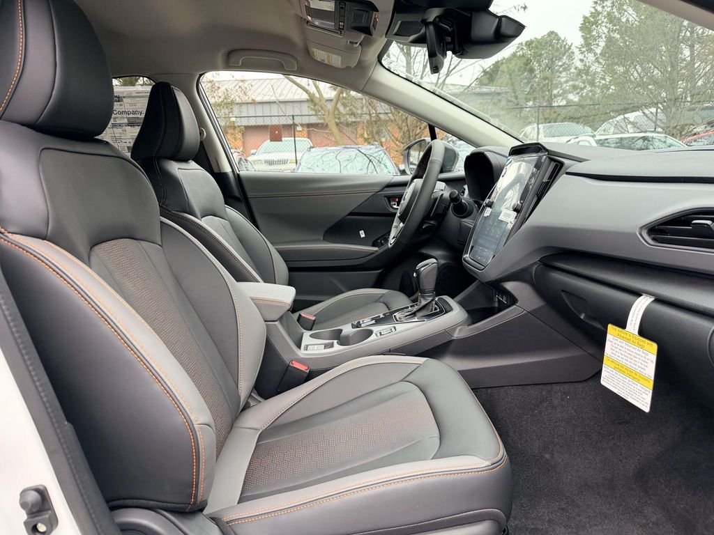New 2026 CRYSTAL WHITE PEARL Subaru Limited image 10