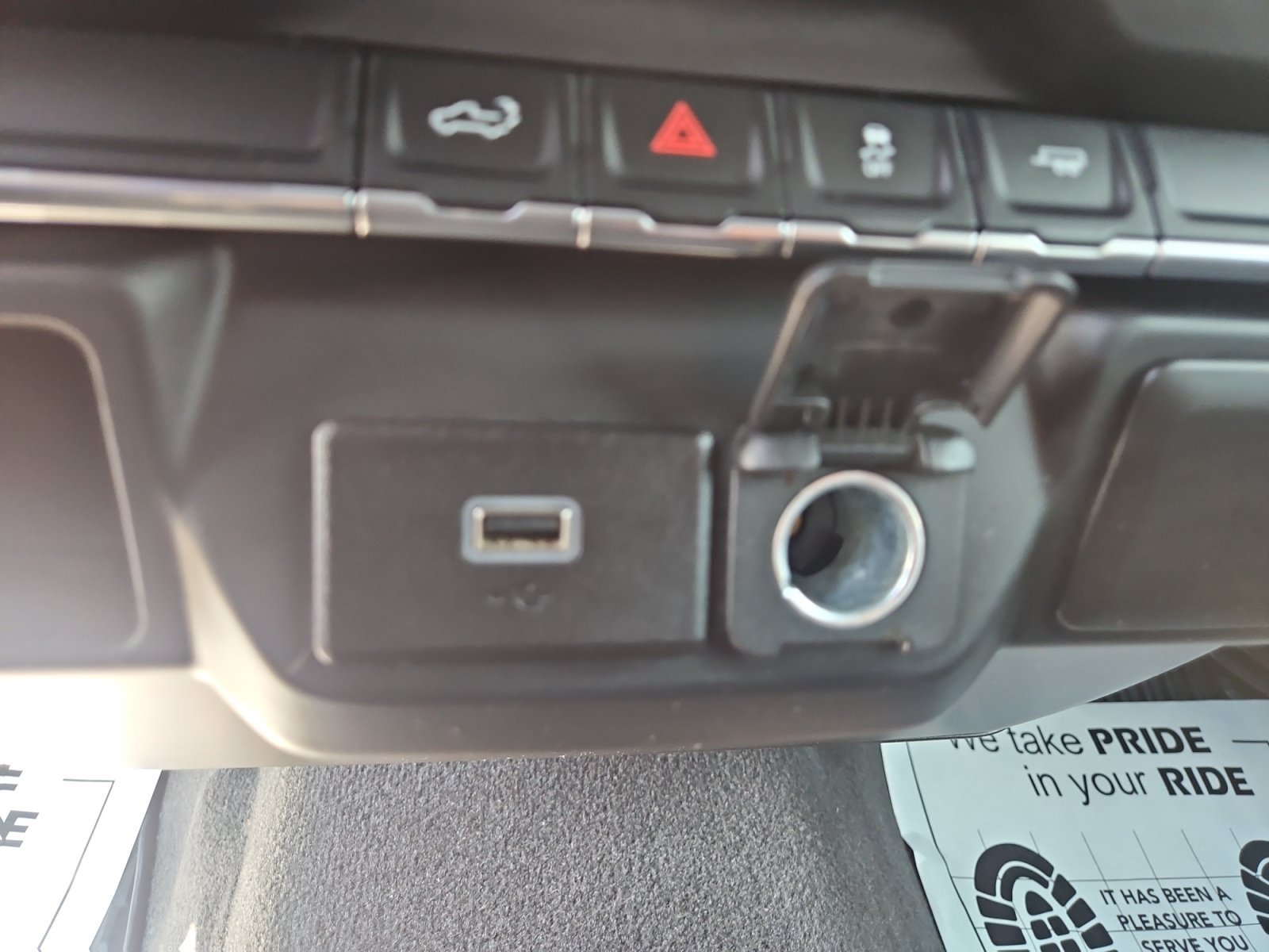 Used 2020 Red Chevrolet Custom image 18