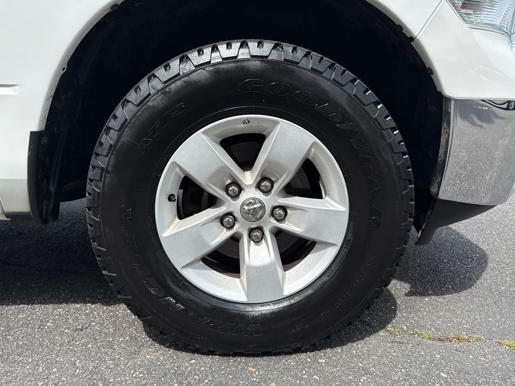 Used 2023 White Ram SLT image 11