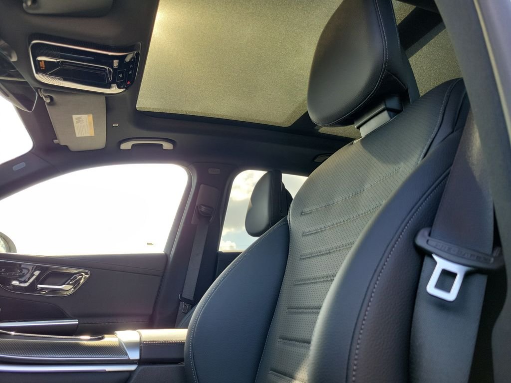 New 2027 MANUFAKTUR Alpine Grey Mercedes-Benz GLC 300 image 20