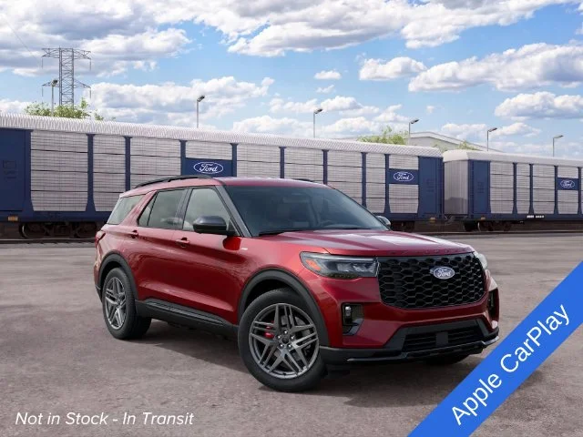 New 2027 Ruby Red Metallic Tinted Clearcoat Ford ST-Line image 4