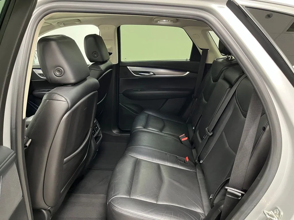 Used 2019 Silver Cadillac Premium Luxury image 42