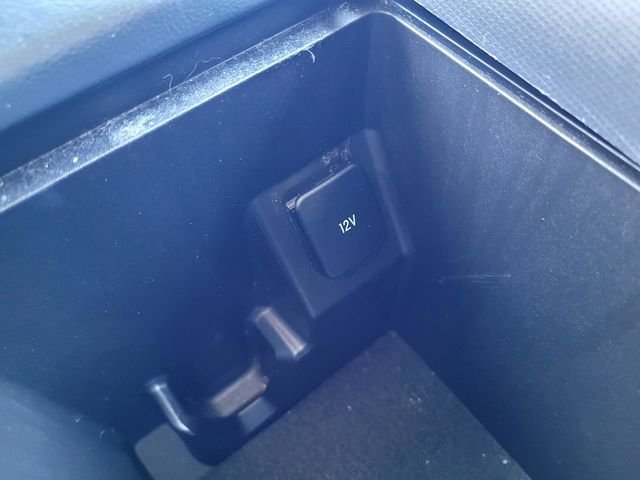 Used 2023 Black Ford Select image 19