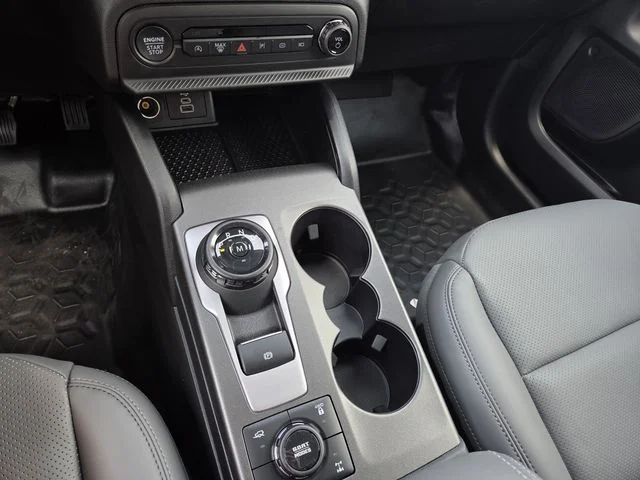New 2026 Space White Metallic Ford Badlands® image 28