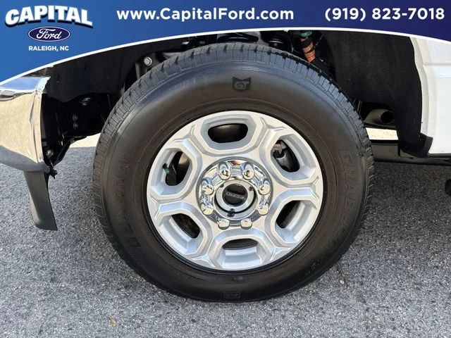 Used 2025 White Ford XLT image 12