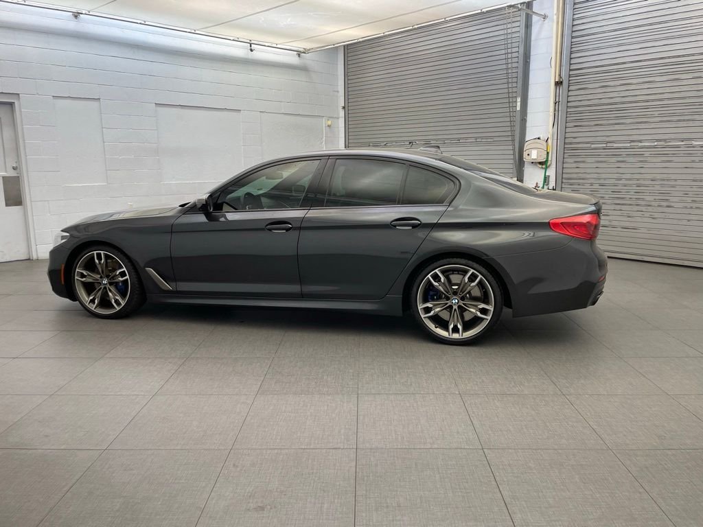 Used 2020 Gray BMW M550i xDrive image 7