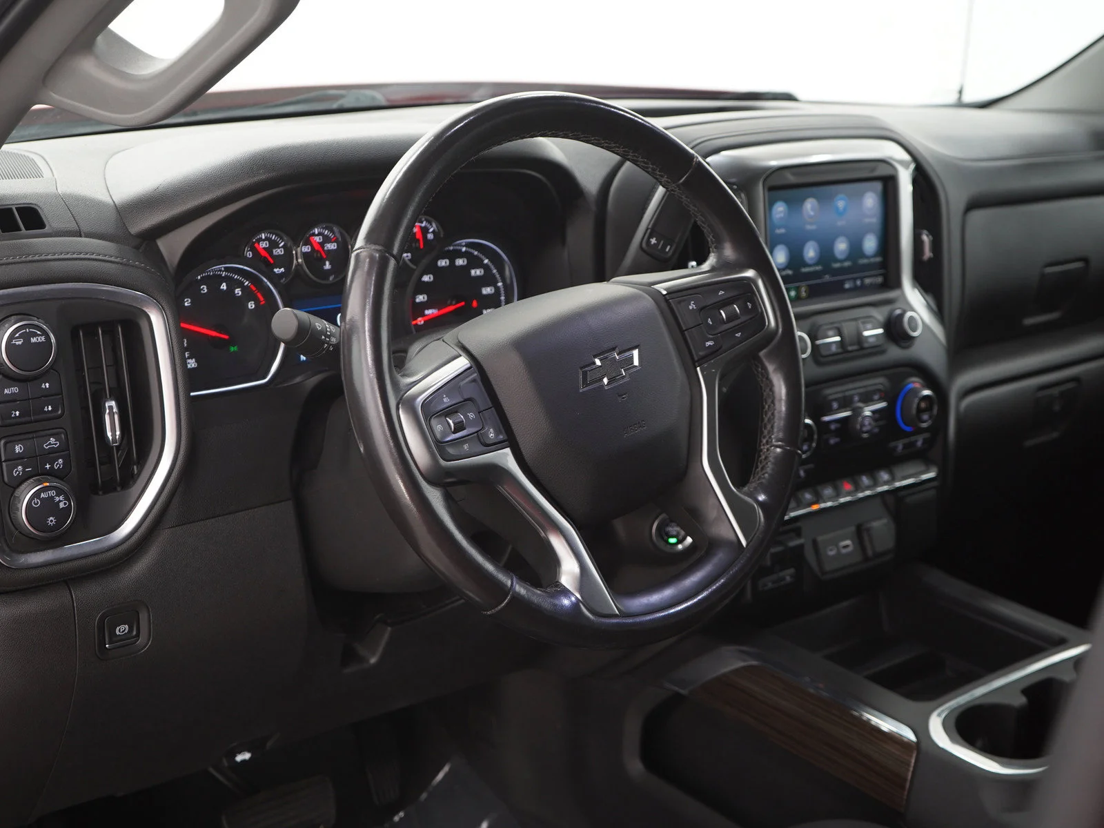 Used 2021 Red Hot Chevrolet RST image 24