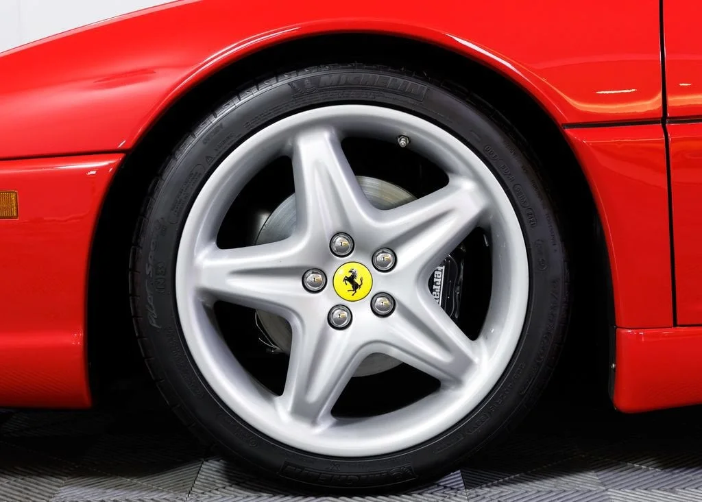 Used 1996 Rosso Corsa Ferrari Spider OEM Manual image 9