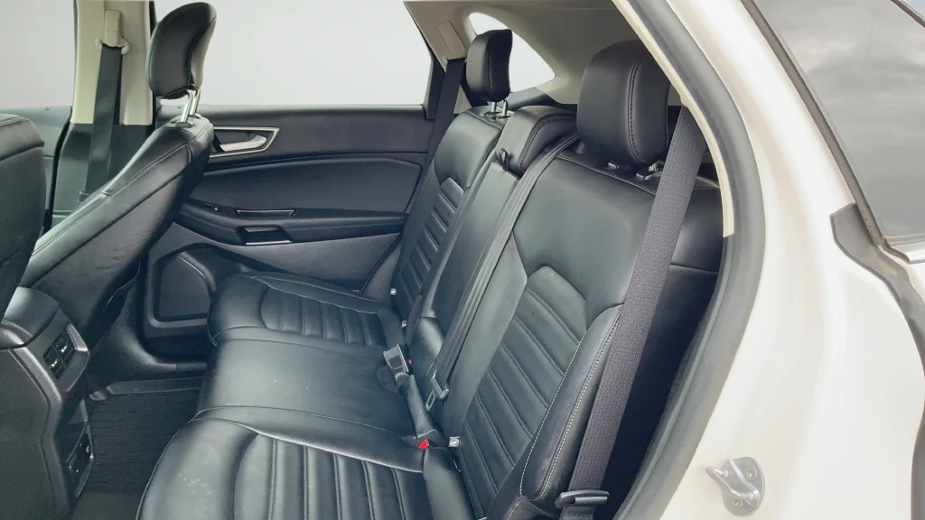 Used 2019 White Ford SEL image 20