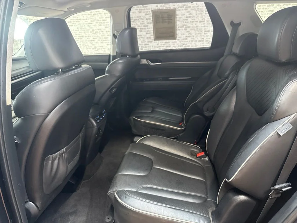 Used 2023 White Hyundai SEL image 14