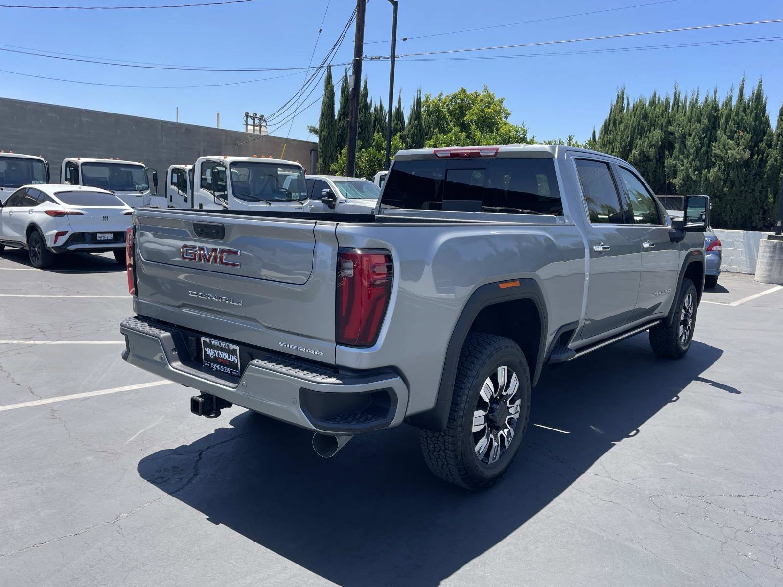 2026 GMC Sierra 2500HD Denali - Photo 7