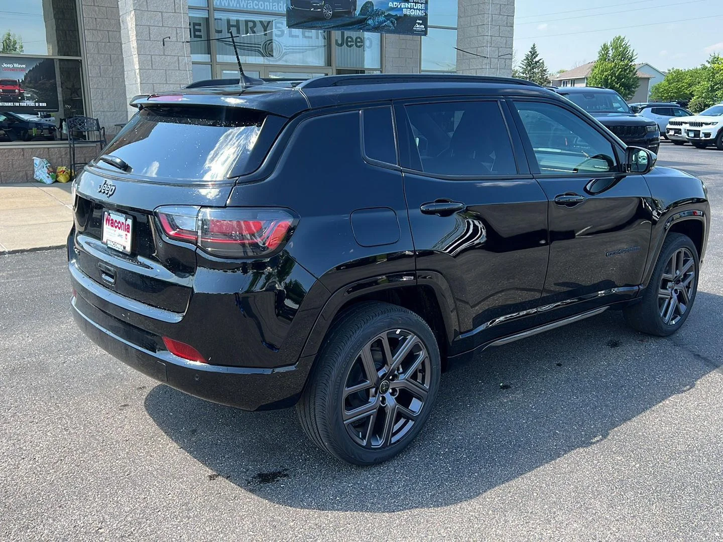 2025 Jeep Compass Limited - Photo 8